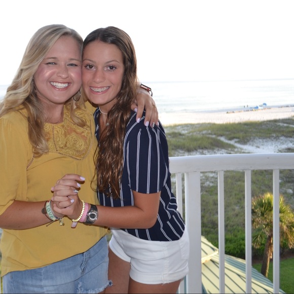 Meet your Posher, Anna Grace - Picture 1 of 1